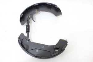 Sapatas e Lonas Freio Tras Ld Triton Hpe 08/15 Usado (356)
