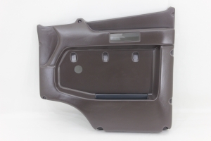 Forro Porta Mb 709/710/912/1618/1941 Bicudo Marrom (P/ Porta Objeto e Forro Original) Ld