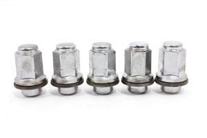 Porca Roda Jg Tiggo 09/12 Usado (429)