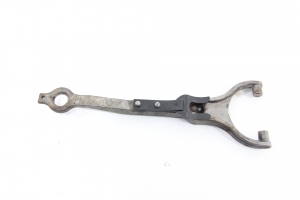 Garfo Embreagem Vw 8-150 05/11 Usado (656)