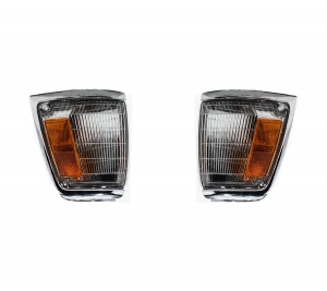Par Lanterna Diant Hilux Sr5 4x2 92/01 C/Aro Cromado