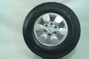 Roda Aro 15 com Pneu Hilux  3.0 05/06 Usado (084)