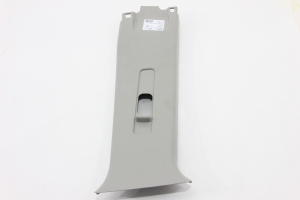 Acabamento Sup Coluna Central Cinto Ld Hilux  3.0 05/15 Usado (951)