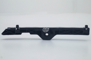 Guia Para-choque  Dianteiro Hilux Srv 05/11 Original Ld