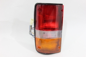 Lanterna Traseira Hilux 01/04 Srv Ld