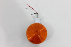 Lanterna Dianteira F-350 F-600 a F-13000 Grande (2 Polos)