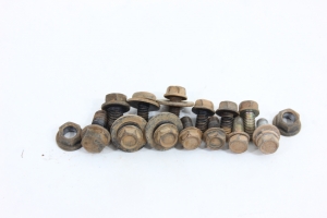 Parafuso Alma Para-choque  Diant Jg Pajero Tr4 Flex 10/15 Usado (470)