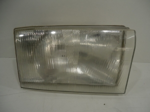Farol F-250 F-350 F-4000 99/05 Ld com Detalhe No Cromo e Na Lente Usado