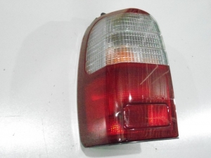 Lanterna Traseira Hilux Sw4 97/00 Bicolor (Verm/Cristal) Le