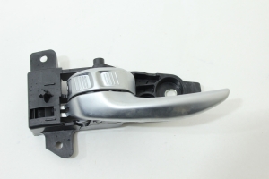 Maçaneta Int Porta Tras Le Jeep Renegade 15/22 Usado (945)