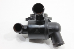 Válvula Termostática 2.0 16v Diesel Amarok 11/16 Usado (076)