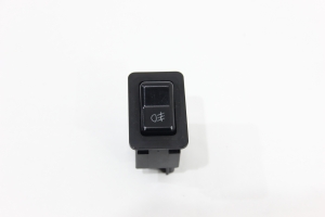 Botao Farol Neblina Auxiliar L200 Sport 04/11 Usado (058)