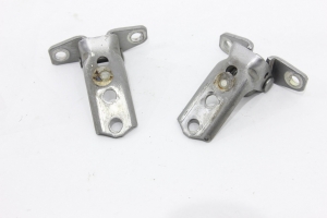 Dobradiça Porta Diant Ld Par Pajero Tr4 10/15 Usado (706)