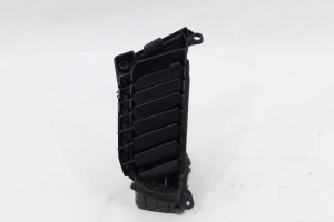 Difusor Central Painel Ld Triton Hpe 08/15 Usado (658)