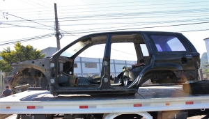 Lateral Caixa Ar Tras/Diant Le Cherokee Laredo 99/04 Usado (073)