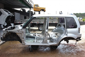 Lateral Caixa Ar Tras/Diant Le Pajero Tr4 Flex 10/15 Usado (609)