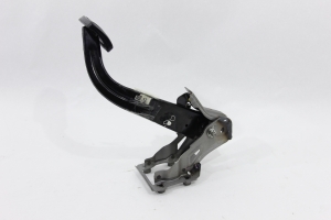 Pedal Freio com Suporte Sportage 12/16 Usado (881)