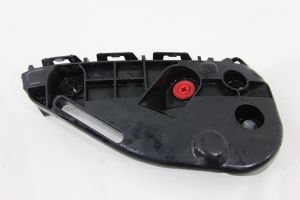 Suporte Guia Para-choque  Diant Ld Hilux 16/20 Usado (465)