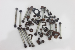 Parafuso Travessa Chassi Jg S10 12/17 Usado (294)