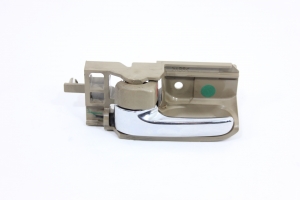 Maçaneta Int Porta Diant Le (Bege) Hilux Sw4 05/11 Usado (332)