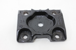 Suporte Grampo Feixe Mola Traseiro Amarok 11/16 Usado (009)