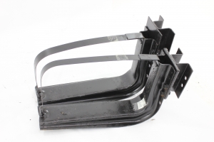 Suporte Cinta Tanque Combustível (Par) Vw 8-140 94/99 Usado (598)