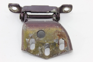 Dobradiça Porta Traseira Le F-1000 93/98 Usado (282)