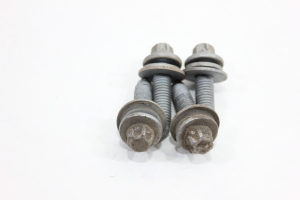 Parafuso Suporte Tirante Tras Ld/Le Jg Jeep Renegade 15/22 Usado (067)