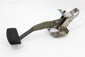 Pedal Freio com Suporte Triton Hpe 08/15 Usado (587)