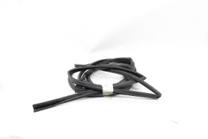 Borracha Canaleta Porta  Diant Le Kia Sportage 2005-2010 Usado (276)
