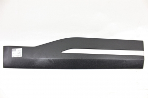 Friso Porta Traseira Ld Kicks 16/18 Usado (640)