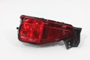 Lanterna Neblina Para-choque  Tras Le Hilux Sw4 16/20 Usado (654)