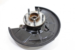 Montante Cubo Espelho Roda Diant Le Tracker 17/19 Usado (981)