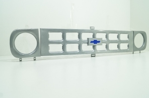 Grade Frontal C/ Aros Farol Acd10 a D70 .../84 Lata Prata
