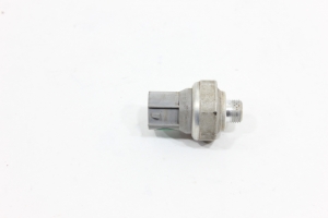 Sensor Pressostato Ar Condicionado Hilux Sw4 05/11 Usado (386)