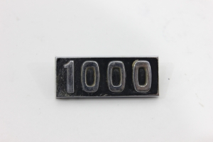 Emblema 1000 Lateral Paralama D-10 64/84 Usado (231)
