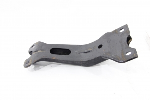 Suporte Inf Suspensão Diant Hilux  3.0 05/15 Usado (575)