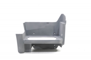 Estribo Mb Axor 2831 06/15 Le Fibra Rtm (Igual Original)