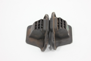 Batente Borracha Porta Mala (Par) Hilux Sw4 16/20 Usado (863)