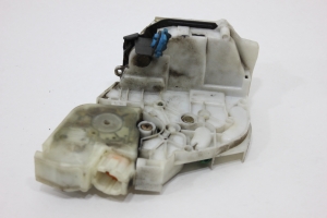 Fechadura Elé Porta Tras Ld Pathifinder Se 98/04 Usado (963)