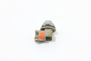 Soquete Pisca Paralama Diant Ld/Le Hilux 98/04 Usado (338)
