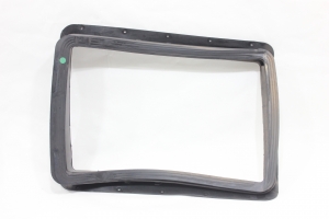 Borracha Bolha Entrada Ar Capô Hilux Sw4 05/11 Usado (529)