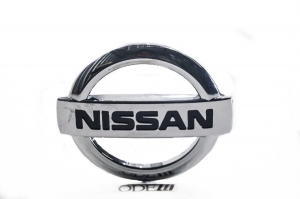 Emblema 'Nissan' Maçaneta Tampa Tras Frontier 03/07 Plast Padrão Original
