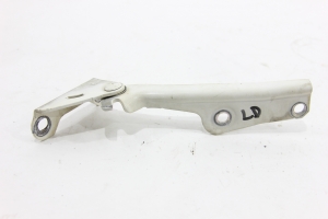 Dobradiça Capô Ld Triton Hpe 08/15 Usado (618)