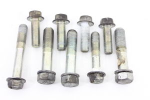 Parafuso Capa Seca Caixa Câmbio Jg Rav4 06/11 Usado (107)