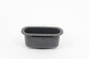 Puxador Int Forro Porta Tras Le L200 Sport 04/11 Usado (060)