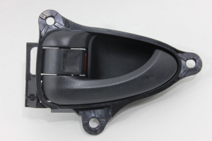 Maçaneta Interna Porta Tras Le Rav4 06/11 Usado (953)