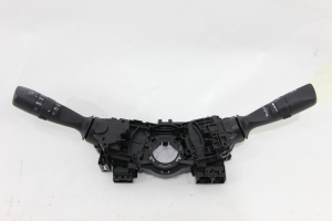Chave Seta e Limpador Hilux 16/20 Usado (439)