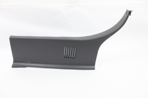 Acabamento Inf Coluna Tras Le Hilux  3.0 05/15 Usado (688)