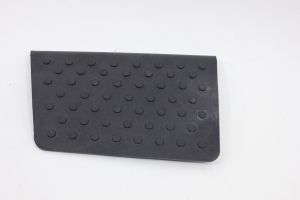 Tapete Estribo Ld Cargo 815 00/11 Usado (624)
